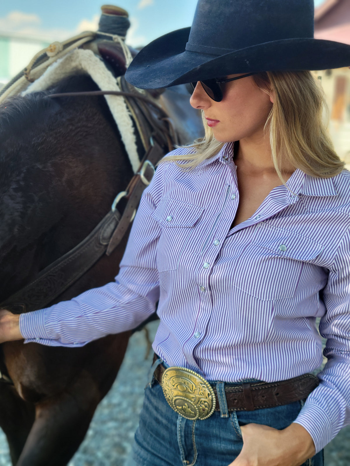 The Paintbrush - NEW Women's Shirt